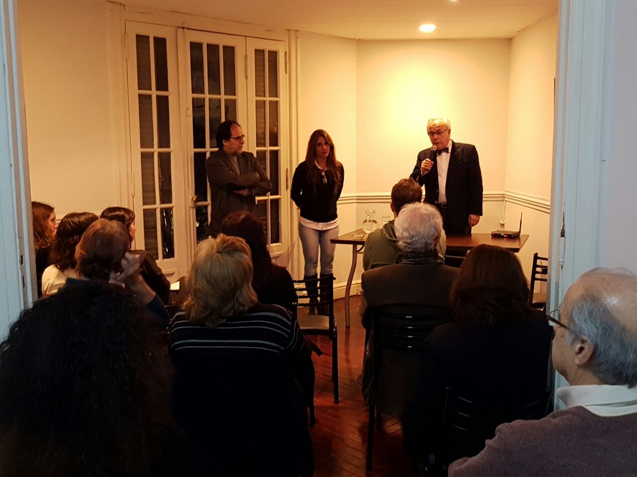 Iniciaron los cursos de “Historia y política latinoamericana” en el Instituto Independencia