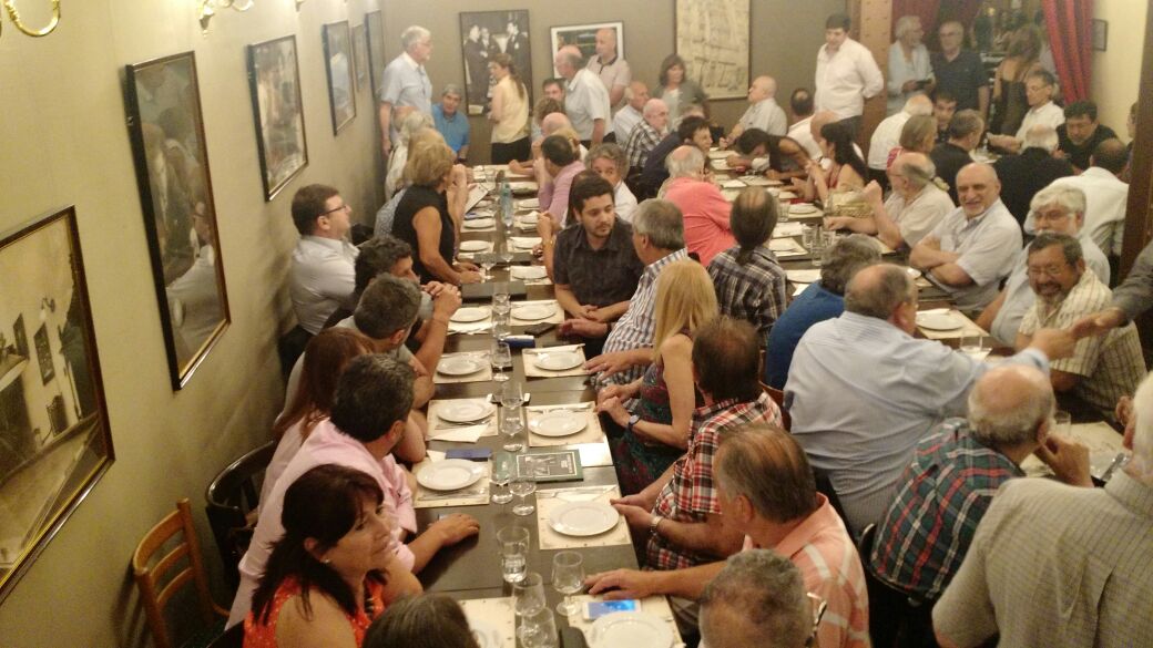 En una cena de notables, el Instituto Independencia  despidió el 2016
