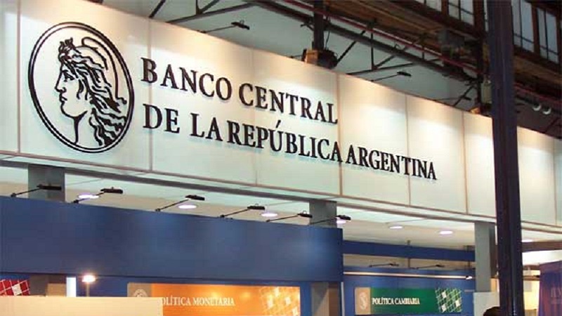El Banco Central pierde credibilidad y por lo tanto, autoridad