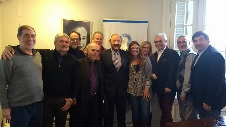 Gildo Insfran en el Instituto Independencia